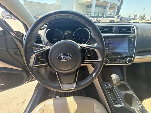 Used 2019 Subaru Outback 2.5i Limited AWD/4WD image 14