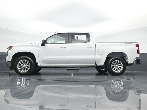 Used 2023 Chevrolet Silverado 1500 LT image 18