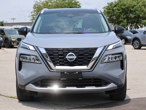 Used 2023 Nissan Rogue Platinum w/ Platinum Premium Package AWD/4WD image 2