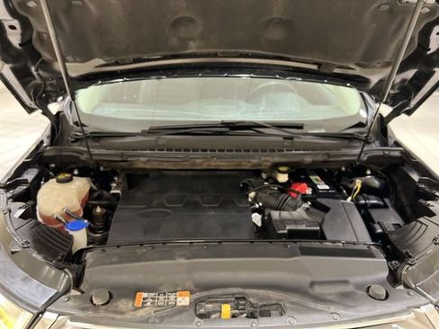 Used 2016 Ford Edge SEL w/ Equipment Group 201A FWD image 26