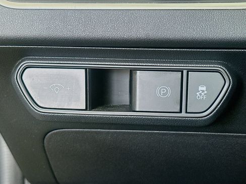 Used 2025 Kia K4 FWD image 17