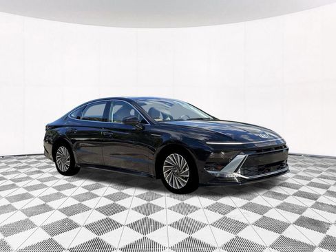 New 2026 Hyundai Sonata Limited FWD image 16
