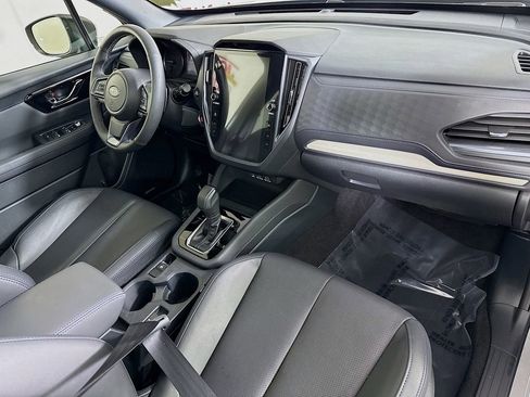 Used 2025 Subaru Forester Limited image 36