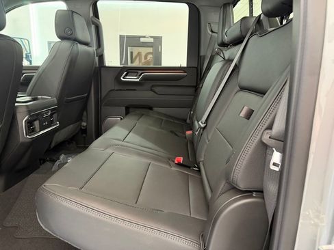 New 2026 GMC Sierra 2500 Denali w/ Denali Reserve Package image 30