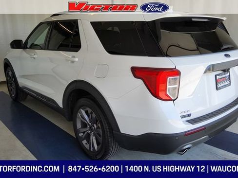 Used 2024 Ford Explorer XLT w/ Equipment Group 202A AWD/4WD image 2