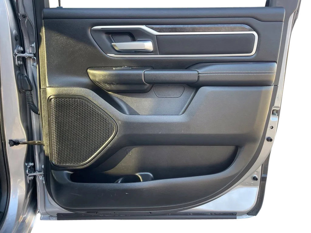 Used 2023 RAM 1500 Big Horn AWD/4WD image 19