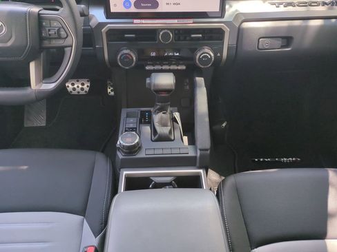 New 2025 Toyota Tacoma TRD Sport AWD/4WD image 18