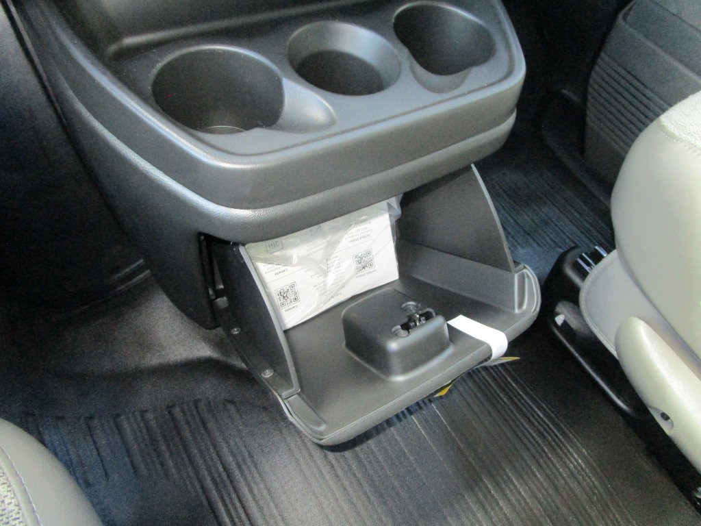 New 2025 Chevrolet Express 2500 w/ Driver Convenience Package RWD image 36