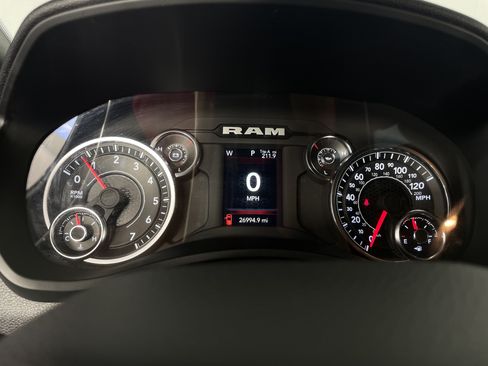 Used 2024 RAM 2500 Big Horn w/ Bed Utility Group AWD/4WD image 17