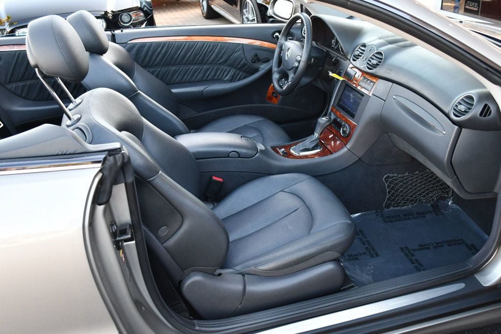 Used 2005 Mercedes-Benz CLK 500 Cabriolet image 59