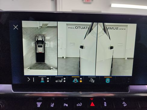 Used 2024 Chevrolet Silverado 2500 LT w/ Z71 Sport Edition image 60