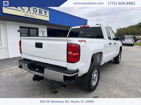 Used 2018 Chevrolet Silverado 2500 W/T w/ WT Convenience Package image 9
