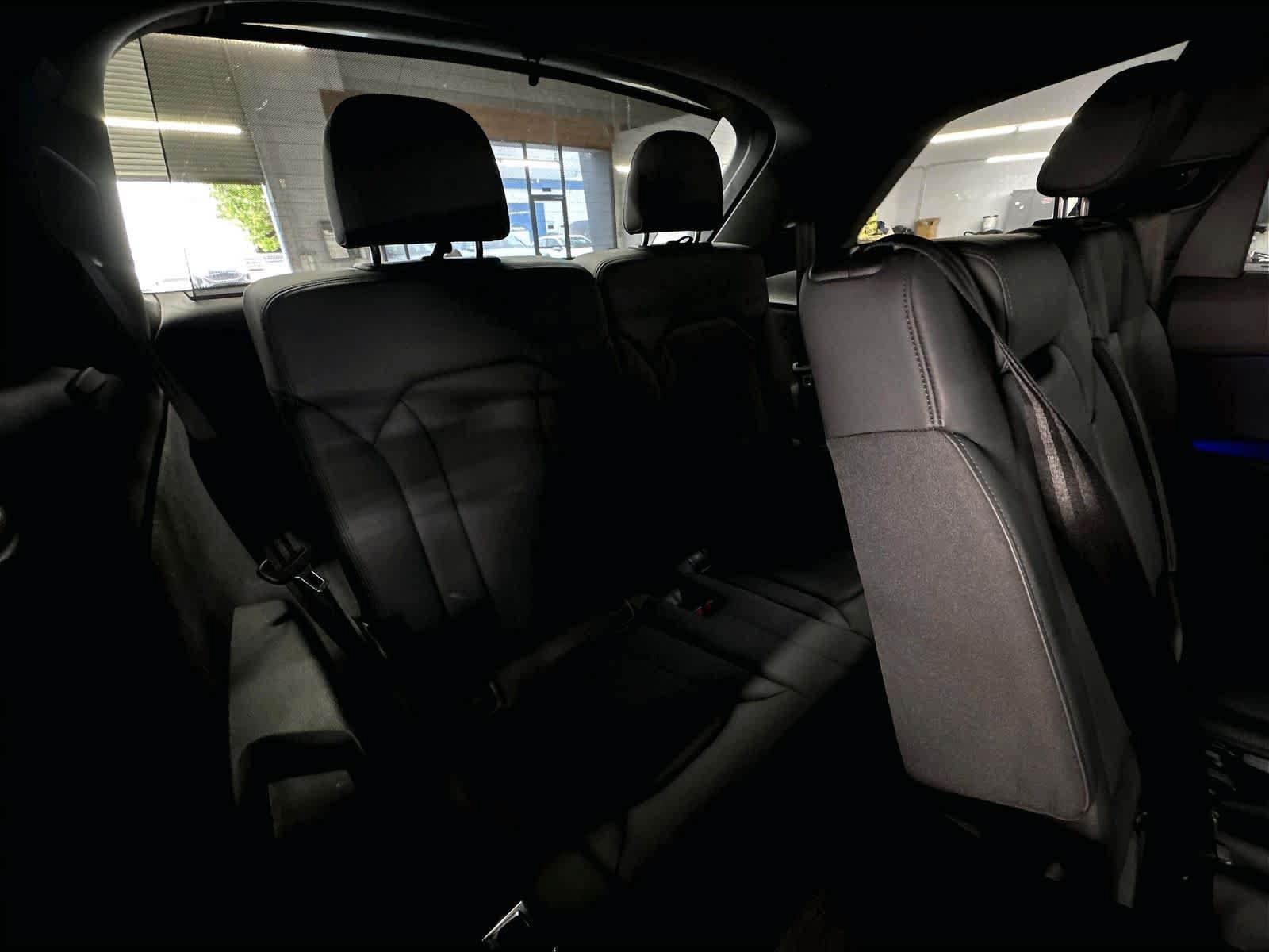 Used 2023 Audi Q7 2.0T Premium Plus w/ Premium Plus Package AWD/4WD image 29