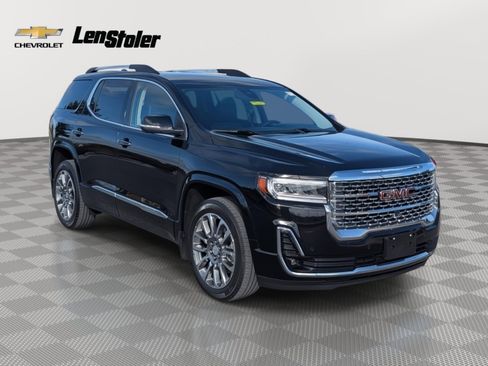 Used 2023 GMC Acadia Denali w/ Denali Technology Package image 7