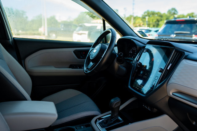 Certified 2025 Subaru Forester Premium AWD/4WD image 23
