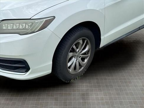 Used 2017 Acura RDX AWD image 4