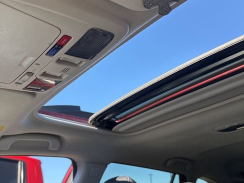 Used 2016 Subaru Outback 2.5i Limited image 11