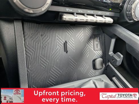 Used 2025 Toyota 4Runner SR5 image 21