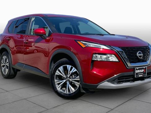 Used 2023 Nissan Rogue SV FWD image 3