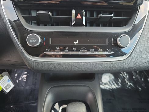 Certified 2024 Toyota Corolla LE image 24