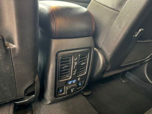 Used 2024 Dodge Durango GT image 35