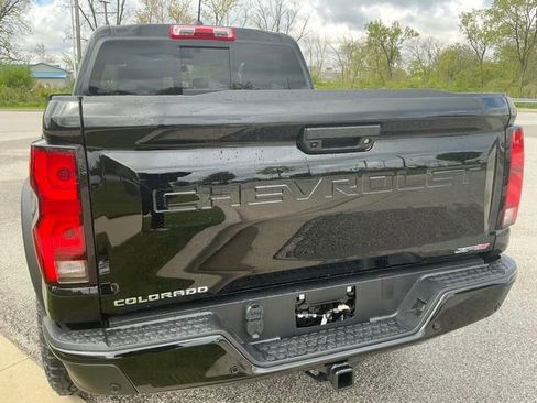 New 2026 Chevrolet Colorado ZR2 w/ Technology Package AWD/4WD image 9