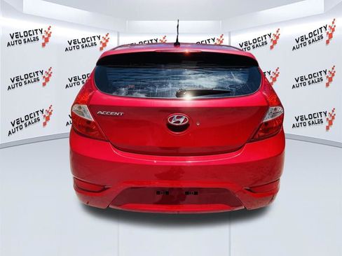 Used 2013 Hyundai Accent SE FWD image 4