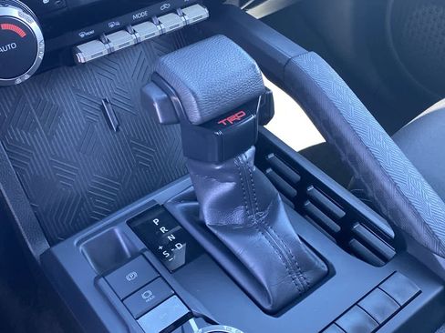 Certified 2024 Toyota Tacoma TRD Sport image 19