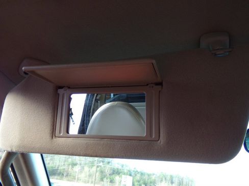 Used 2001 Ford F150 Lariat image 45