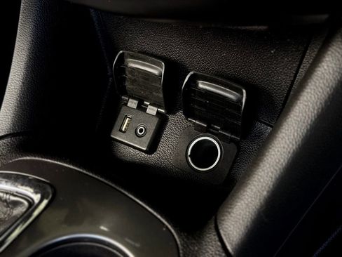 Used 2017 Chevrolet Cruze LT w/ Convenience Package image 45