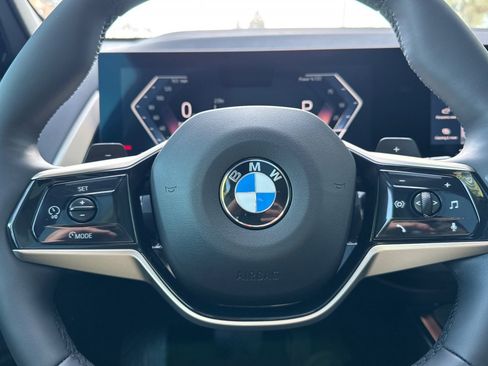 Used 2025 BMW X3 xDrive30i w/ Premium Package image 30