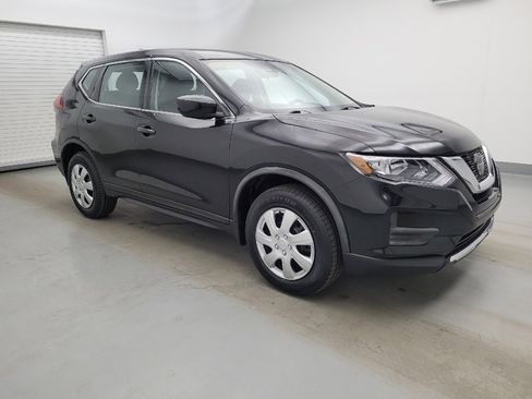 Used 2019 Nissan Rogue S AWD/4WD image 11