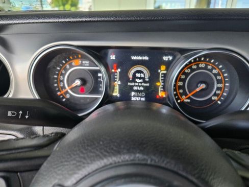 Used 2021 Jeep Wrangler Unlimited Sport AWD/4WD image 20