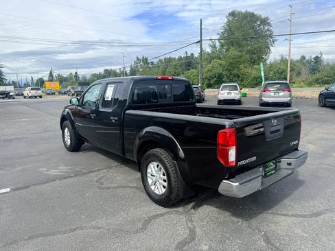 Used 2016 Nissan Frontier SV AWD/4WD image 5