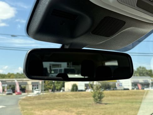 New 2025 Ford Expedition Max Active image 32