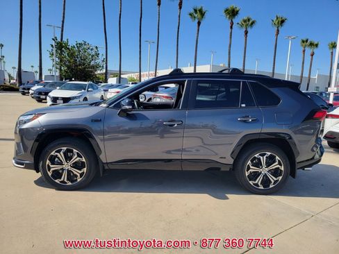 Certified 2024 Toyota RAV4 XSE w/ Weather Package AWD/4WD image 7