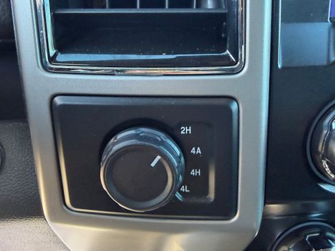 Used 2020 Ford F150 Lariat image 19