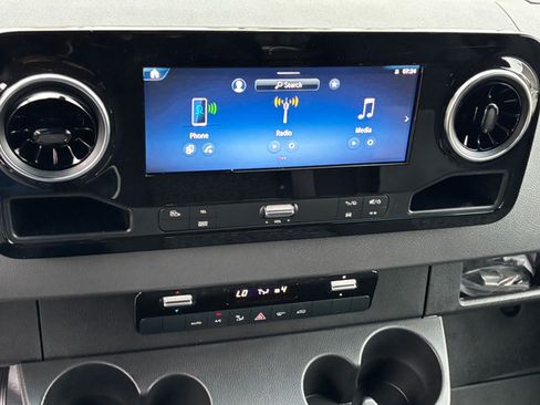 New 2026 Mercedes-Benz Sprinter 2500 image 23