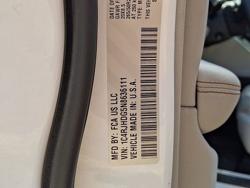 Used 2022 Jeep Grand Cherokee Overland image 27