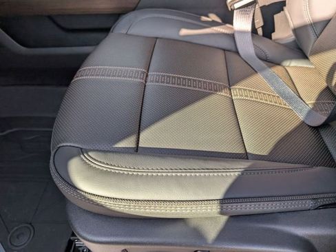 New 2026 Chevrolet Silverado 3500 High Country w/ High Country Premium Package image 24