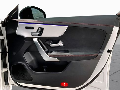 Certified 2025 Mercedes-Benz CLA 250 image 22