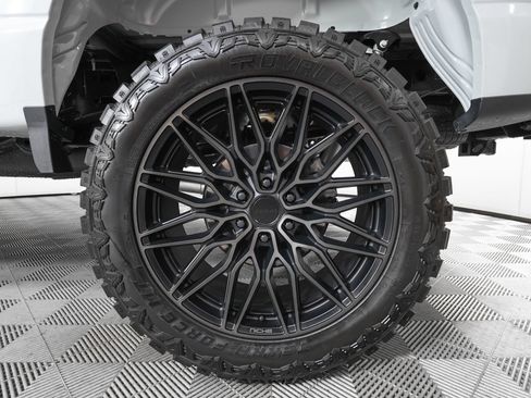 Used 2026 Ford F150 XLT AWD/4WD image 29