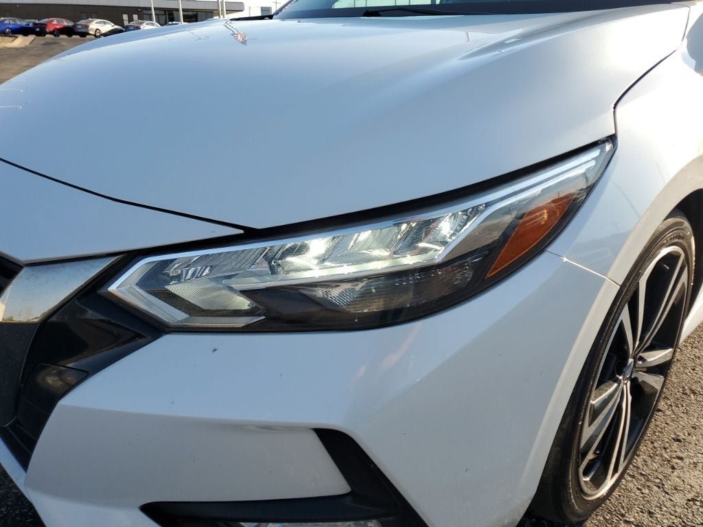 Used 2020 Nissan Sentra SR w/ Electronics Package FWD image 11