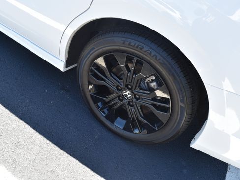 Certified 2026 Honda Odyssey Sport-L image 14