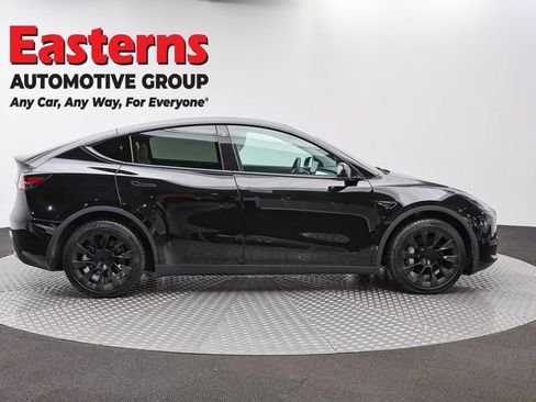 Used 2021 Tesla Model Y Long Range AWD/4WD image 4