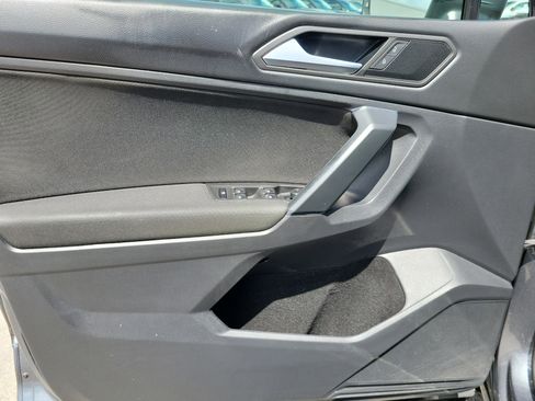 Used 2019 Volkswagen Tiguan S w/ Driver Assistance Package FWD image 26