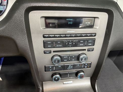 Used 2010 Ford Mustang GT RWD image 26