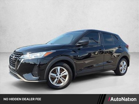 Used 2023 Nissan Kicks S FWD image 1