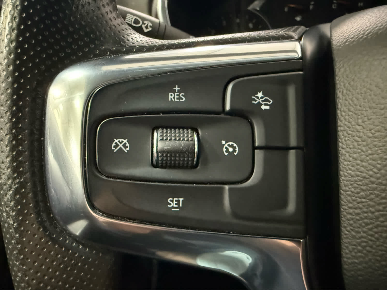 Used 2022 Chevrolet Blazer LT AWD/4WD image 17