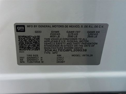 Used 2023 GMC Terrain SLE image 29